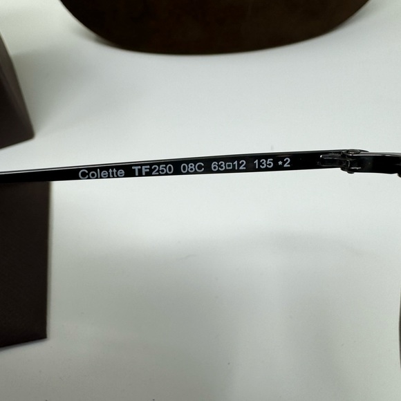 💯Authentic TOM FORD butterfly metallic Collette sunglasses TF 250 Gradient - Picture 3 of 3